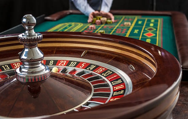 Live dealer table setup on direktur toto